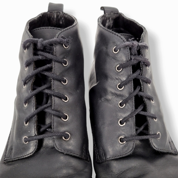 VINTAGE Y2K WHITE MOUNTAIN Lace Up Ankle Booties Black - Picture 2 of 15